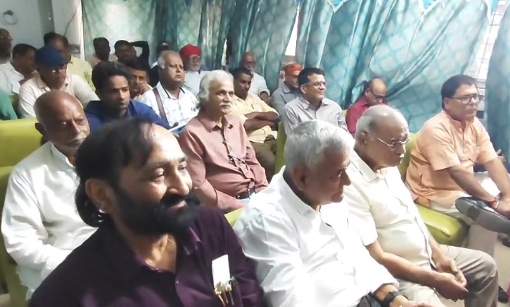 पत्रकारिता का स्वरूप बदल रहा, संगोष्ठी में उठे सवाल और समाधान पत्रकारिता का स्वरूप बदल रहा, संगोष्ठी में उठे सवाल और समाधान
