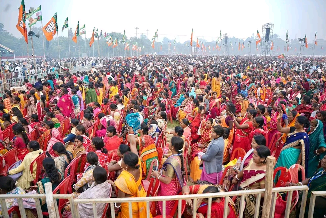 बिहार कैबिनेट 10.0: नीतीश की ऐतिहासिक 10वीं ताजपोशी गांधी मैदान गूंजा – ’फिर एक बार नीतीश सरकार’ बिहार कैबिनेट 10.0: नीतीश की ऐतिहासिक 10वीं ताजपोशी गांधी मैदान गूंजा – ’फिर एक बार नीतीश सरकार’