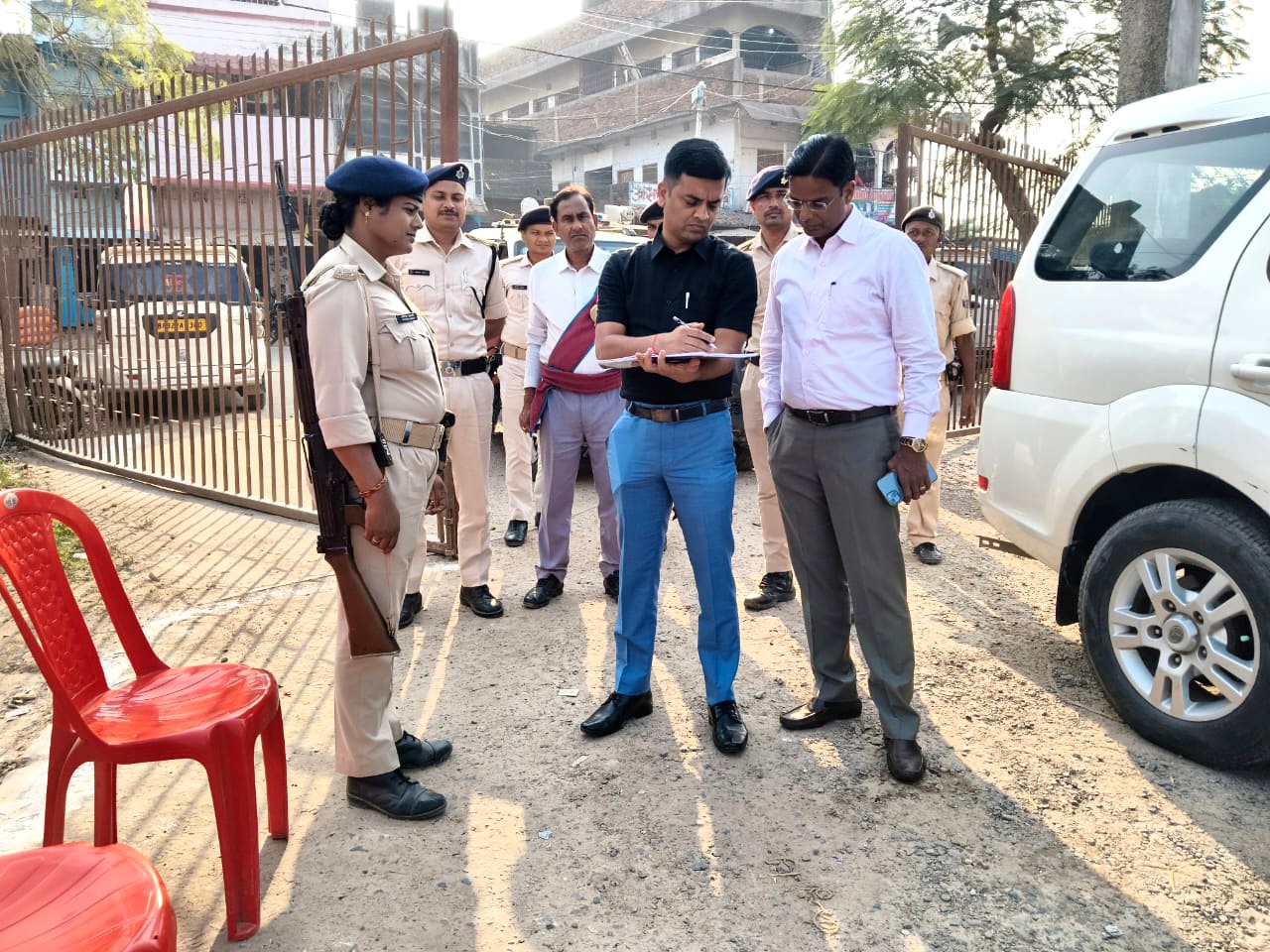 मतगणना 14 नवम्बर: सुरक्षा के पक्के इंतजाम केंद्रों पर अर्धसैनिक बल 24x7 तैनात