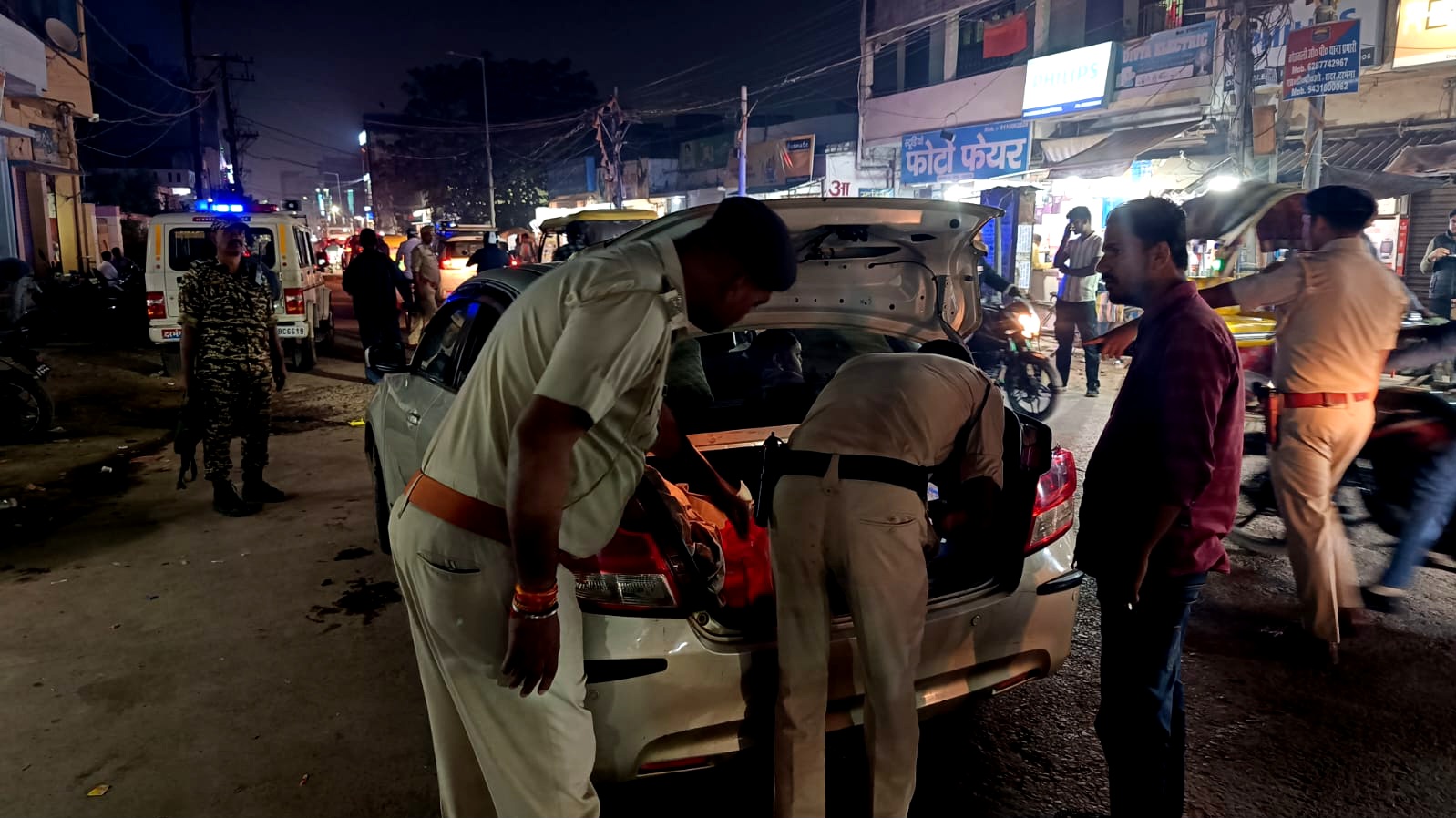 मतगणना को लेकर सख्त चौकसी! दरभंगा पुलिस ने शुरू की सघन वाहन जांच मतगणना को लेकर सख्त चौकसी! दरभंगा पुलिस ने शुरू की सघन वाहन जांच