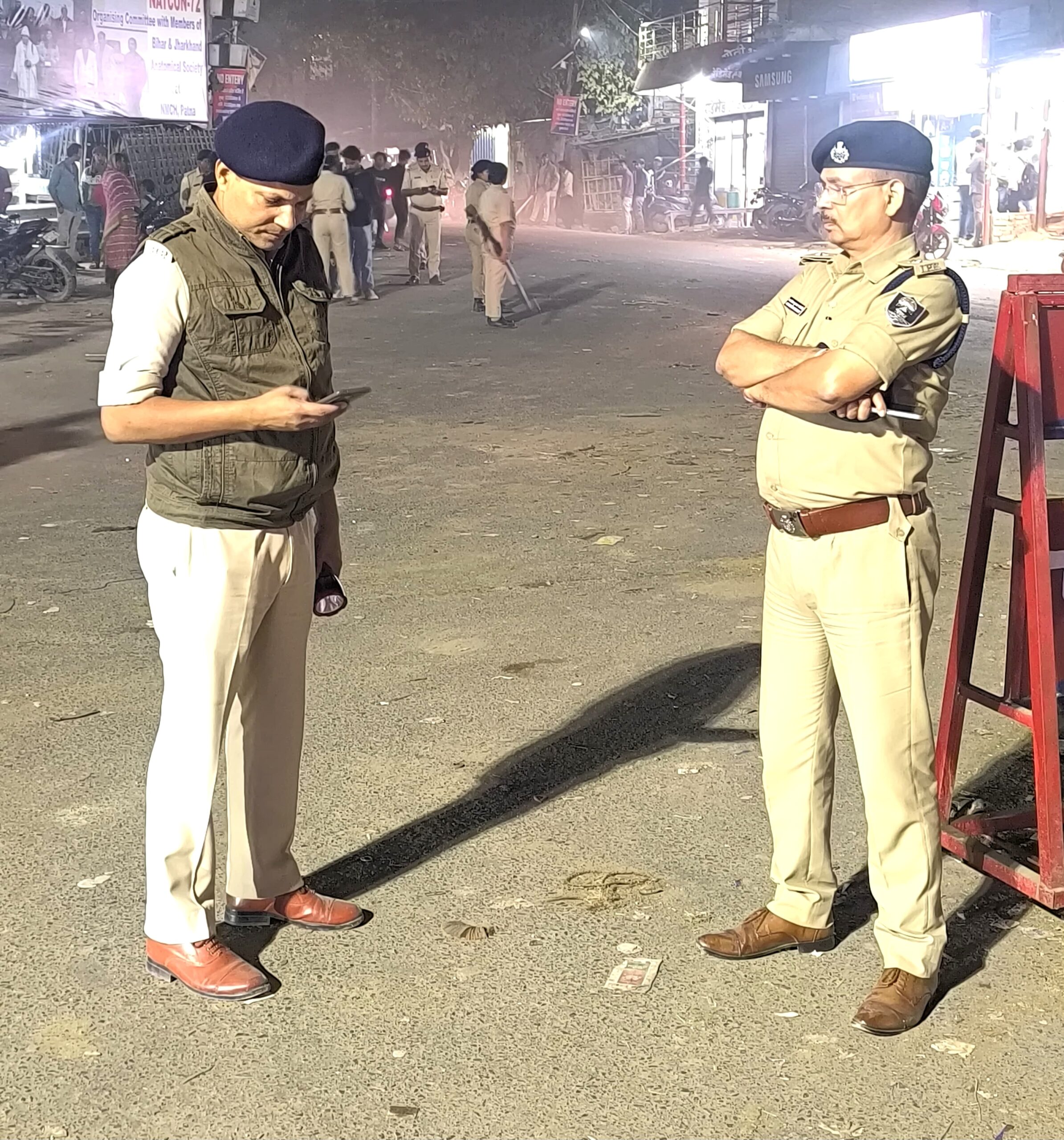 मतगणना से पहले दरभंगा पुलिस अलर्ट — नगर पुलिस अधीक्षक ने लिया सुरक्षा का जायज़ा मतगणना से पहले दरभंगा पुलिस अलर्ट — नगर पुलिस अधीक्षक ने लिया सुरक्षा का जायज़ा