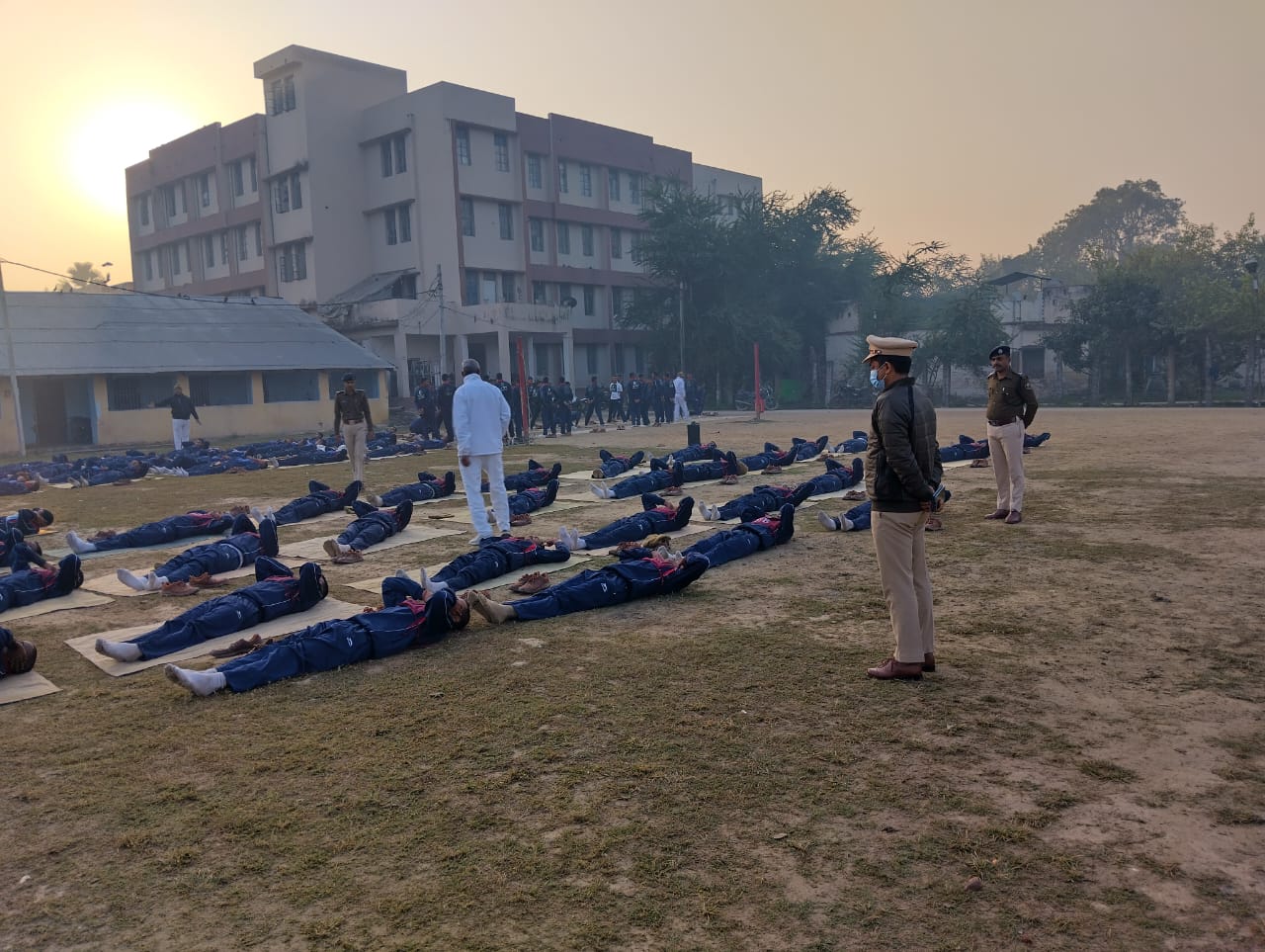 दरभंगा SSP की एक्शन मोड परेड समीक्षा फिटनेस–अनुशासन पर सख्त निर्देश