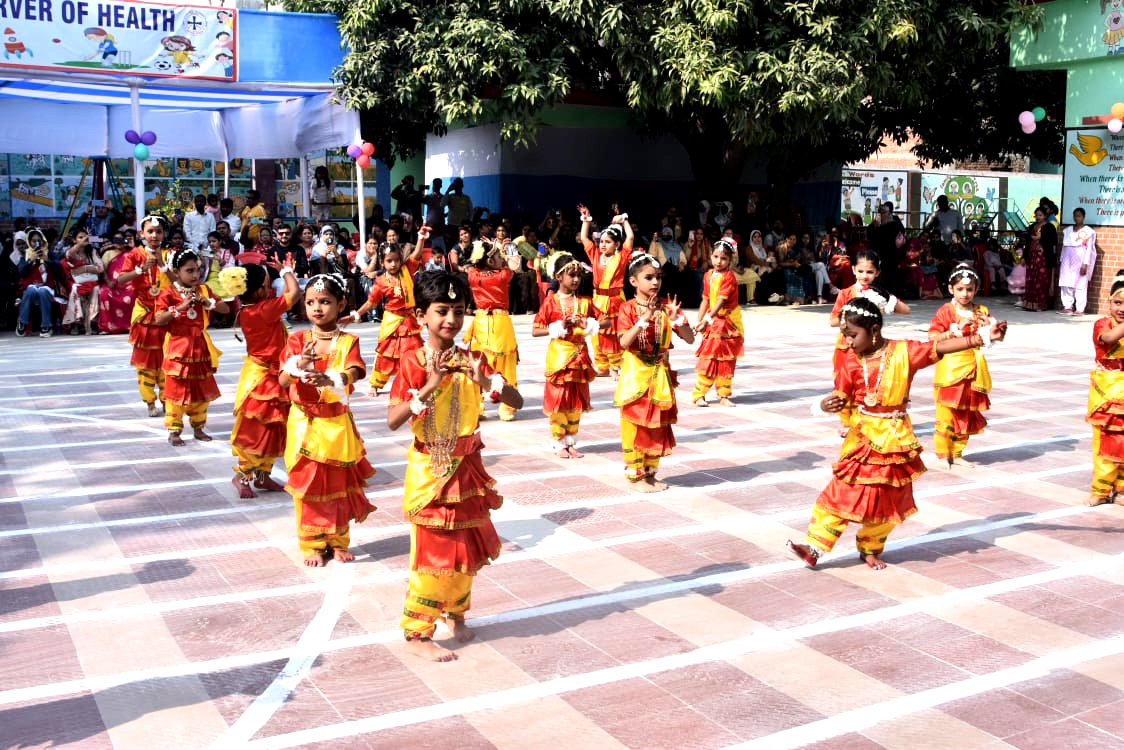 होली क्रॉस स्कूल में दो दिवसीय वार्षिक खेलकूद समारोह होली क्रॉस स्कूल में दो दिवसीय वार्षिक खेलकूद समारोह
