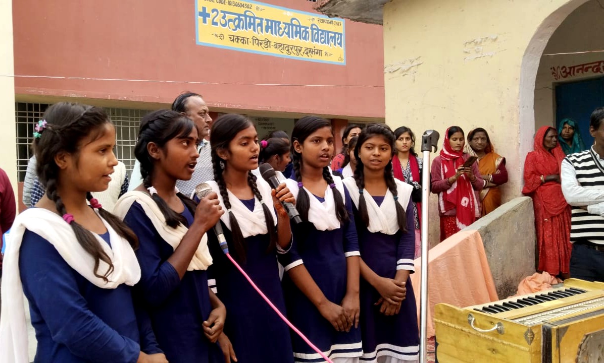 पेड़ लगाओ—धरती बचाओ जज साहब ने की बड़ी अपील पेड़ लगाओ—धरती बचाओ जज साहब ने की बड़ी अपील