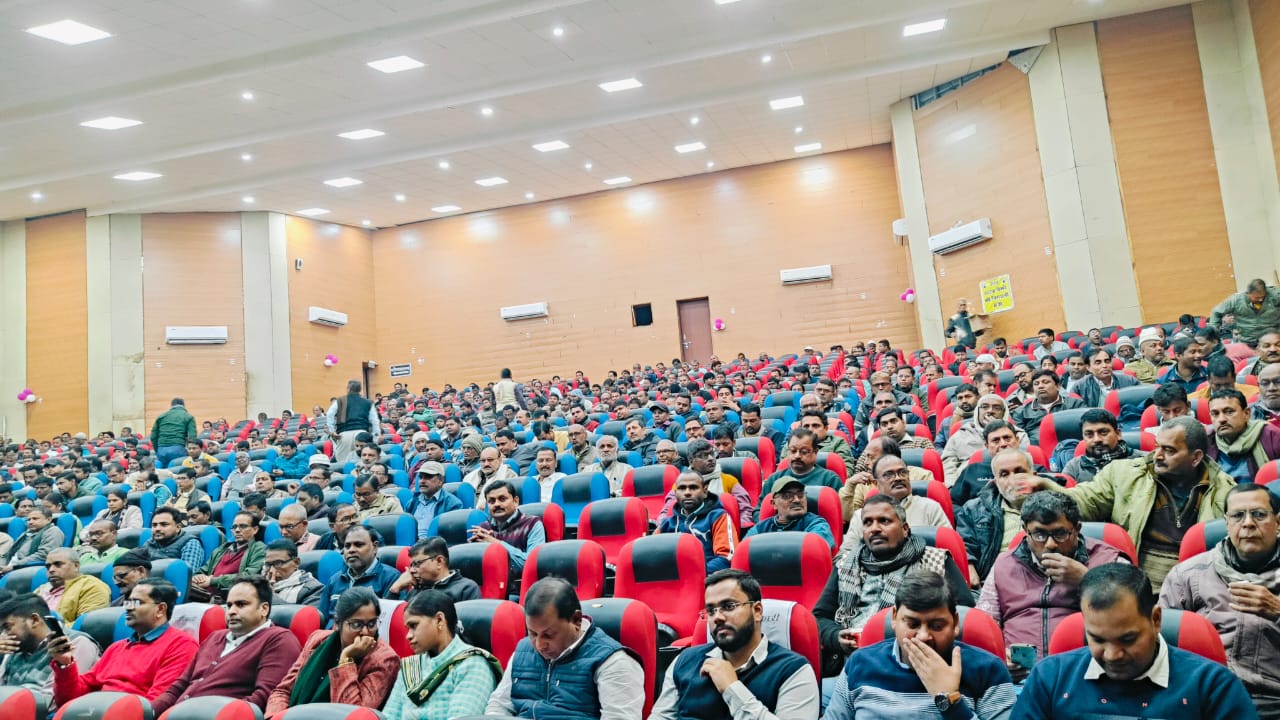 फार्मर रजिस्ट्री को मिलेगी रफ्तार किसानों तक योजनाओं का सीधा लाभ फार्मर रजिस्ट्री को मिलेगी रफ्तार किसानों तक योजनाओं का सीधा लाभ