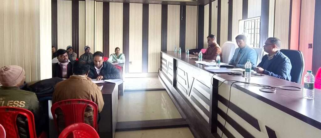जाले–सिंहवाड़ा अंचल के राजस्व कार्यों की समीक्षा जाले–सिंहवाड़ा अंचल के राजस्व कार्यों की समीक्षा