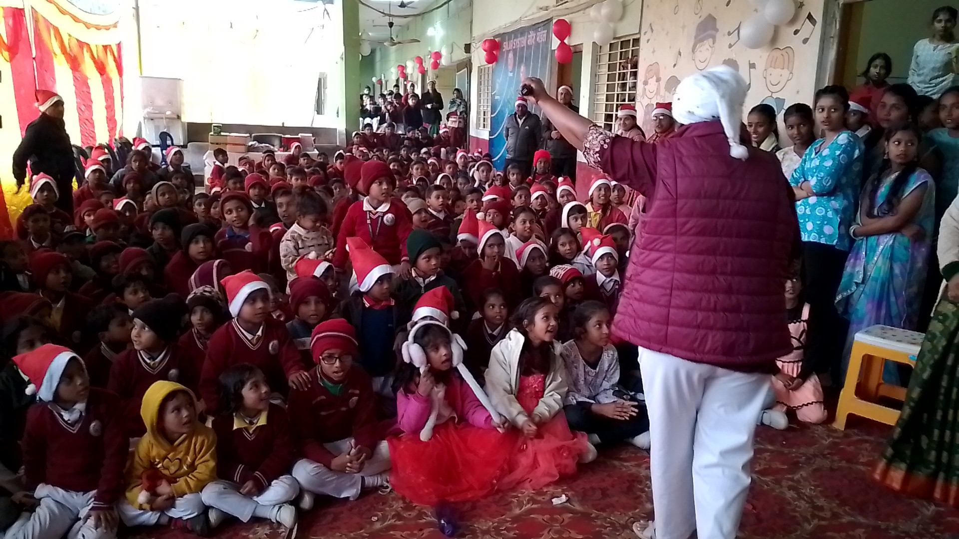प्रतिभा विहार एकेडमी में थैंक्स गिविंग डे व क्रिसमस सेलिब्रेशन प्रतिभा विहार एकेडमी में थैंक्स गिविंग डे व क्रिसमस सेलिब्रेशन