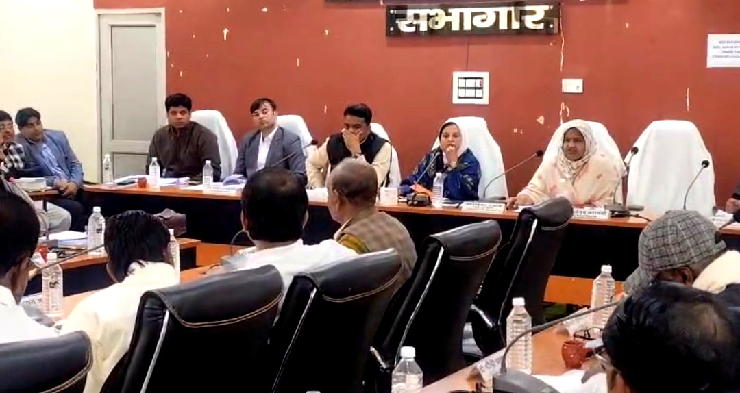 नगर निगम बोर्ड बैठक में हंगामा बुडको कार्य, बंदर समस्या और सड़कों की गुणवत्ता पर उठा सवाल नगर निगम बोर्ड बैठक में हंगामा बुडको कार्य, बंदर समस्या और सड़कों की गुणवत्ता पर उठा सवाल