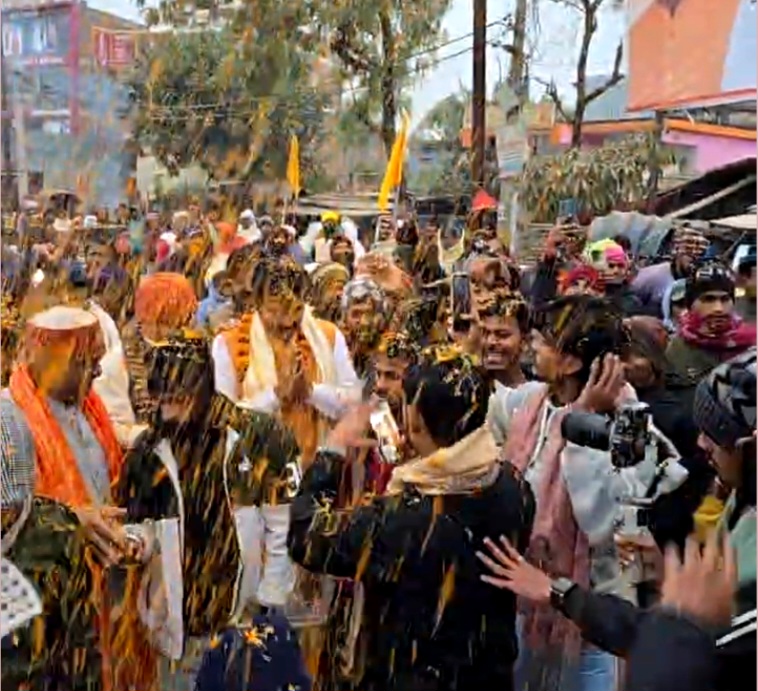 दरभंगा पहुंचे भाजपा प्रदेश अध्यक्ष संजय सरावगी हवाई अड्डा से शहर तक कार्यकर्ताओं ने किया ऐतिहासिक स्वागत