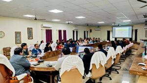 राजस्व संग्रहण को लेकर सख्त हुए आयुक्त राजस्व संग्रहण को लेकर सख्त हुए आयुक्त