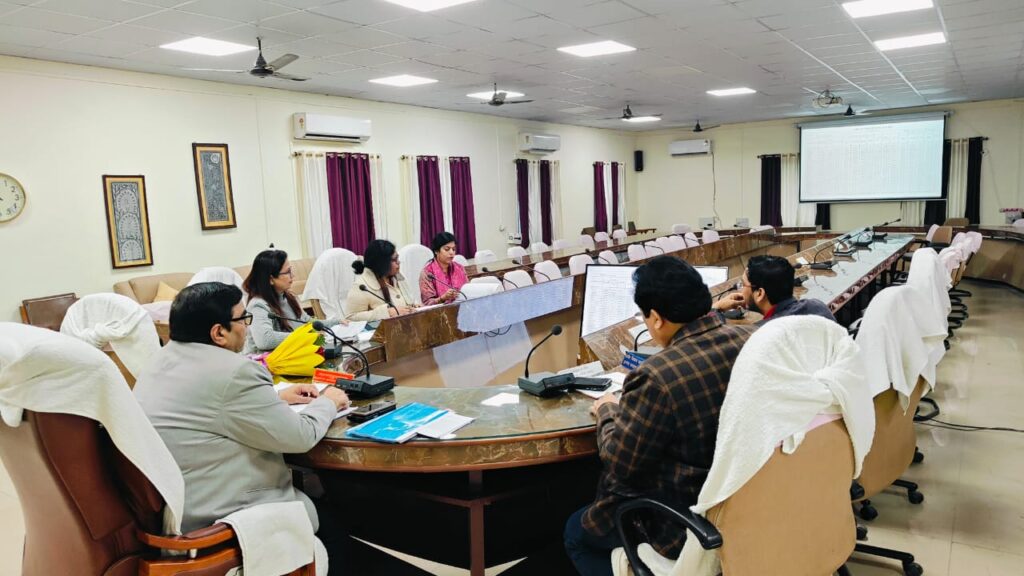समाज कल्याण योजनाओं की समीक्षा, आयुक्त ने दिए सख्त और संवेदनशील निर्देश समाज कल्याण योजनाओं की समीक्षा, आयुक्त ने दिए सख्त और संवेदनशील निर्देश