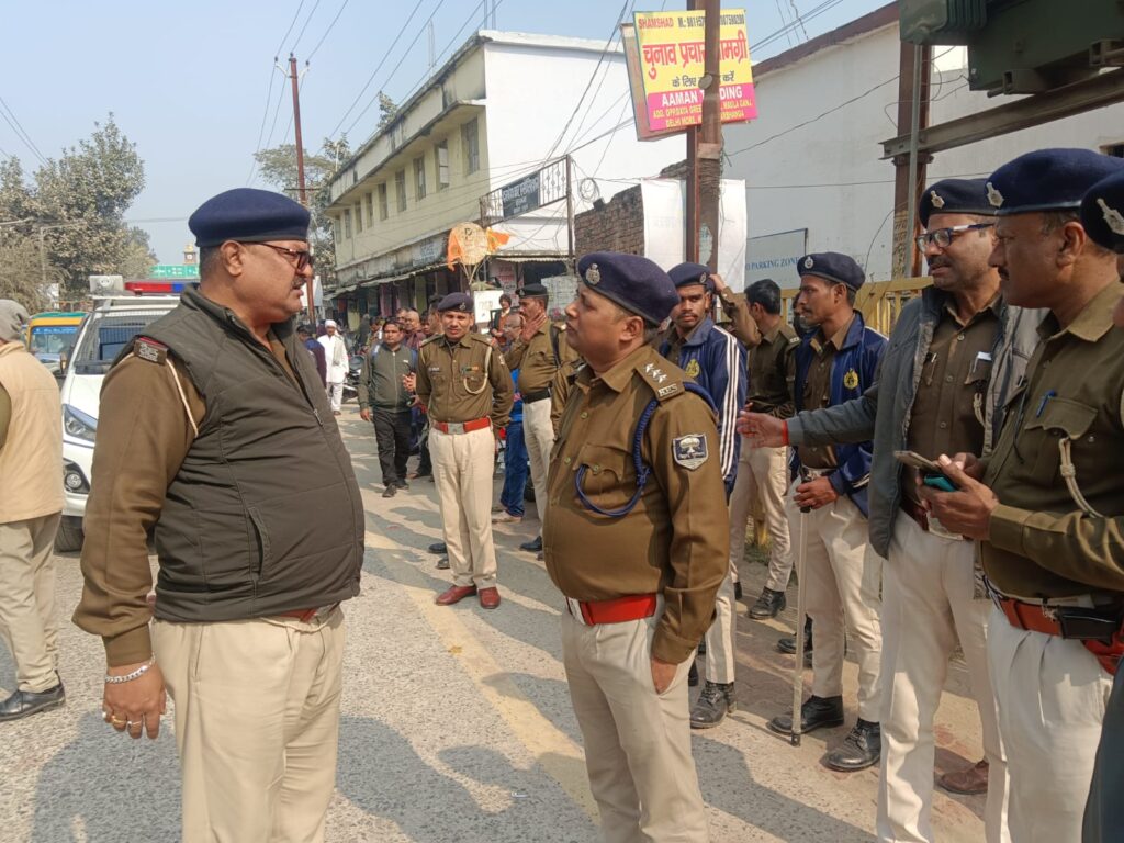 दरभंगा पुलिस का यातायात सुधार अभियान दरभंगा पुलिस का यातायात सुधार अभियान