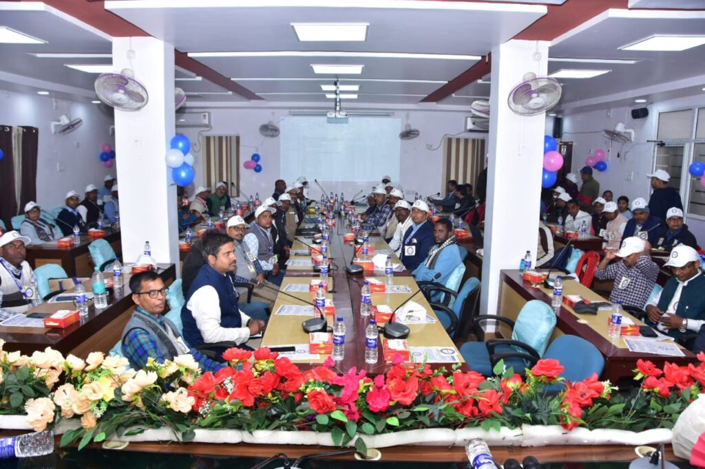 लोकतंत्र की मजबूती का संकल्प ‘मैं इंडिया, मैं वोट’ का दिया गया संदेश लोकतंत्र की मजबूती का संकल्प ‘मैं इंडिया, मैं वोट’ का दिया गया संदेश