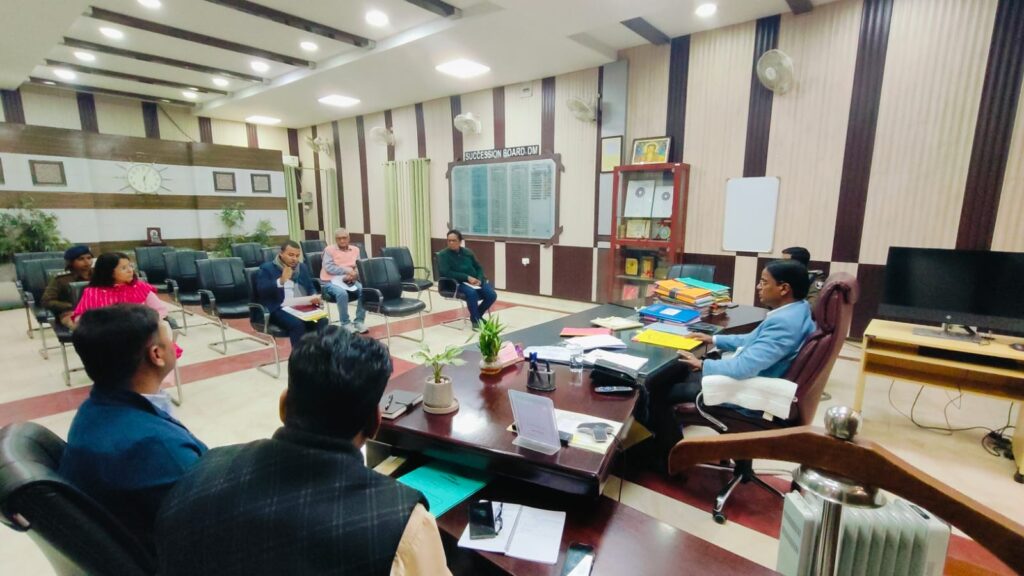 दरभंगा में ऑटो-ई-रिक्शा परिचालन पर बड़ा फैसला, 05 फरवरी से निबंधन अनिवार्य दरभंगा में ऑटो-ई-रिक्शा परिचालन पर बड़ा फैसला, 05 फरवरी से निबंधन अनिवार्य