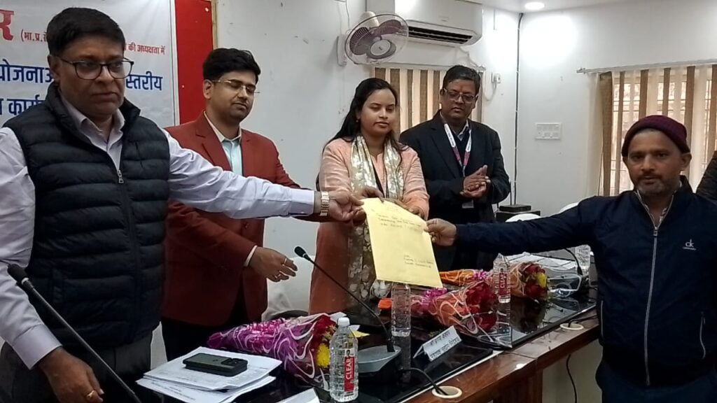 दरभंगा में ऋण वितरण कैम्प का आयोजन 20 लाभुकों को 97.60 लाख की स्वीकृति