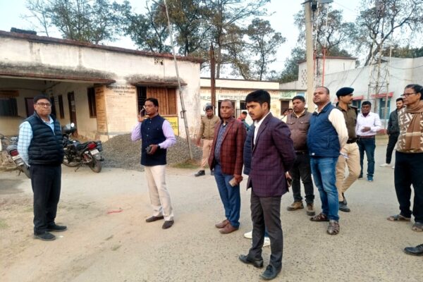 केवटी में बदलेगा प्रशासनिक सिस्टम, DM ने नए प्रखंड कार्यालय स्थल का किया निरीक्षण
