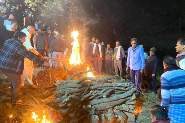 भाजपा प्रदेश अध्यक्ष की माँ का शुभंकरपुर स्थित सतीस्थान में हुआ अंतिम संस्कार