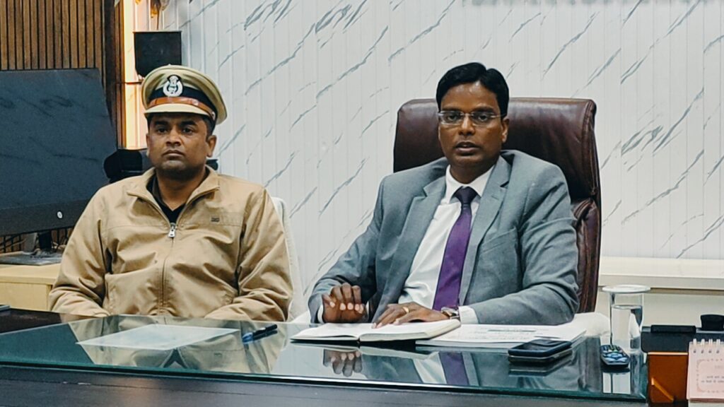 गणेश पूजा पर दरभंगा में 207 जगह सुरक्षा CCTV, पुलिस बल और ट्रैफिक व्यवस्था रहेगी कड़ी वार्षिक माध्यमिक परीक्षा 2026: 63 केंद्रों पर होगी परीक्षा, DM-SSP का संयुक्त आदेश जारी