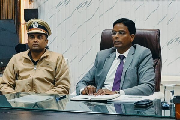 होली पर दरभंगा में हाई अलर्ट  500+ स्थलों पर दंडाधिकारी-पुलिस तैनात