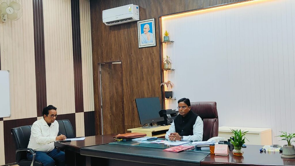 Census 2027 Alert : हर घर होगी डिजिटल गिनती घर-घर सर्वे शुरू : Mobile App से जनगणना