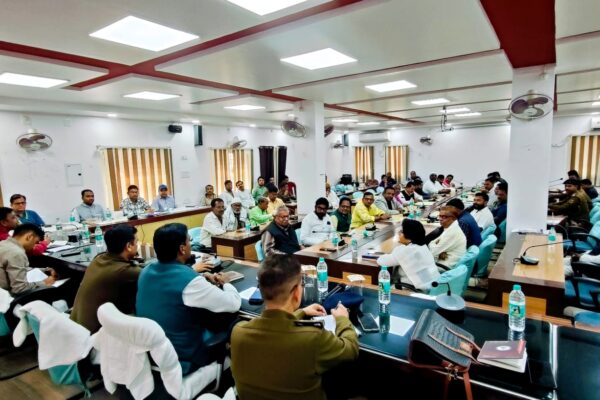 दरभंगा में शांति समिति बैठक: पुलिस गश्ती, 112 अलर्ट, सख्त आदेश