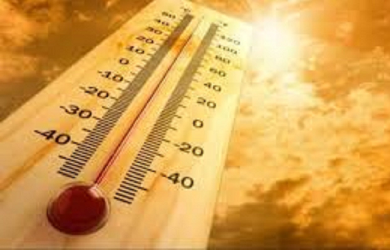 बंगाल के मौसम में अल नीनो का दिखा असर, फरवरी में ही 31 डिग्री के पार जायेगा कोलकाता का तापमान बंगाल के मौसम में अल नीनो का दिखा असर, फरवरी में ही 31 डिग्री के पार जायेगा कोलकाता का तापमान