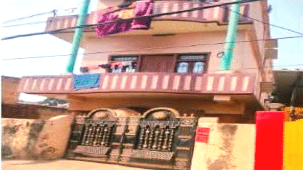 बिहार में BDO के घर-फ्लैट पर निगरानी का छापा बिहार में BDO के घर-फ्लैट पर निगरानी का छापा