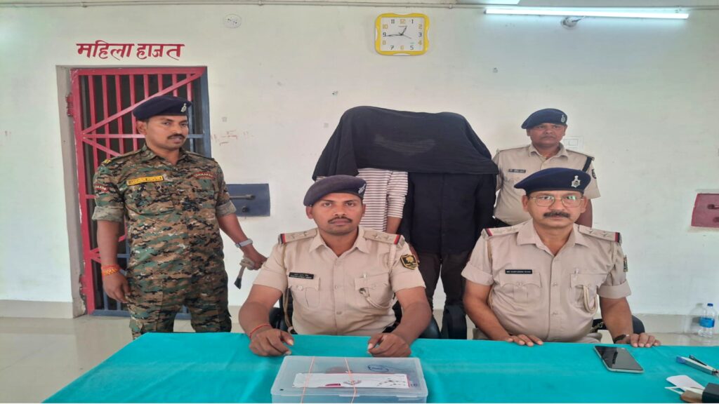 दरभंगा पुलिस 24 घंटे एक्शन: 22 गिरफ्तार, कट्टा बरामद, NBW वारंटी निष्पादन दरभंगा पुलिस 24 घंटे एक्शन: 22 गिरफ्तार, कट्टा बरामद, NBW वारंटी निष्पादन