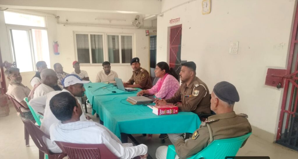 होली से पहले दरभंगा पुलिस हाई अलर्ट मोड में होली से पहले दरभंगा पुलिस हाई अलर्ट मोड में