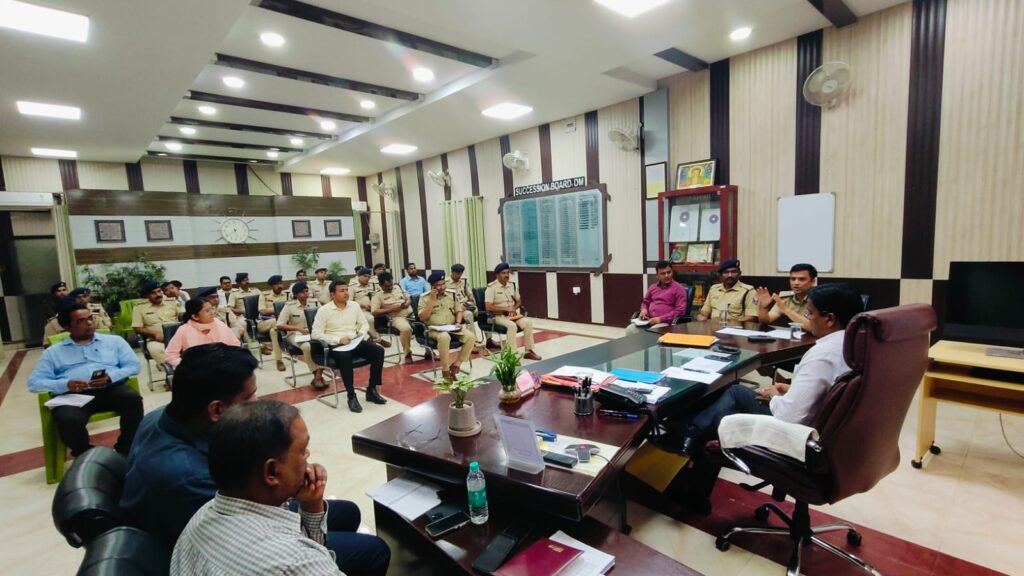दरभंगा में अतिक्रमण पर सख्ती: डीएम ने ऑटो-ई-रिक्शा के लिए 5 जोन बनाने का दिया निर्देश दरभंगा में अतिक्रमण पर सख्ती: डीएम ने ऑटो-ई-रिक्शा के लिए 5 जोन बनाने का दिया निर्देश