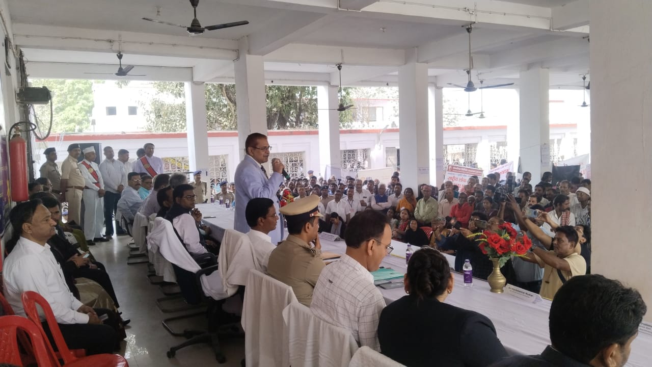 दरभंगा में राष्ट्रीय लोक अदालत का उद्घाटन, 28 बेंचों में मामलों की सुनवाई शुरू दरभंगा में राष्ट्रीय लोक अदालत का उद्घाटन, 28 बेंचों में मामलों की सुनवाई शुरू