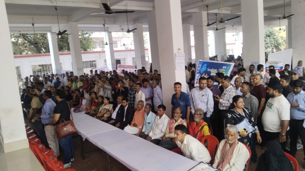 दरभंगा में राष्ट्रीय लोक अदालत का उद्घाटन, 28 बेंचों में मामलों की सुनवाई शुरू दरभंगा में राष्ट्रीय लोक अदालत का उद्घाटन, 28 बेंचों में मामलों की सुनवाई शुरू