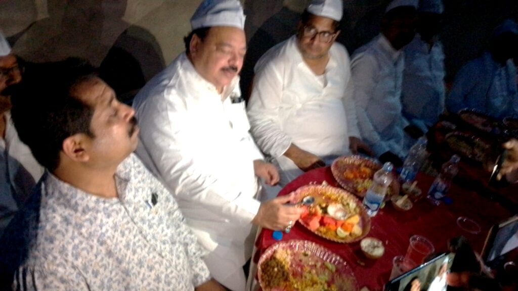 Darbhanga Iftar Party: ख्वाजा गरीब नवाज ग्रुप ऑफ कॉलेज में भव्य दावत-ए-इफ्तार Darbhanga Iftar Party: ख्वाजा गरीब नवाज ग्रुप ऑफ कॉलेज में भव्य दावत-ए-इफ्तार