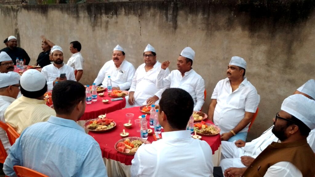 Darbhanga Iftar Party: ख्वाजा गरीब नवाज ग्रुप ऑफ कॉलेज में भव्य दावत-ए-इफ्तार Darbhanga Iftar Party: ख्वाजा गरीब नवाज ग्रुप ऑफ कॉलेज में भव्य दावत-ए-इफ्तार