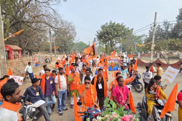 दरभंगा में हिंदू नव वर्ष पर भव्य बाइक रैली, गूंजे जय श्री राम के नारे