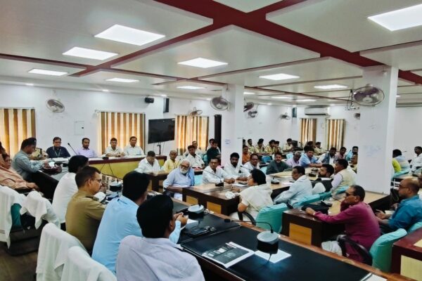 दरभंगा में शांति समिति बैठक, त्योहारों पर सख्त गाइडलाइन जारी