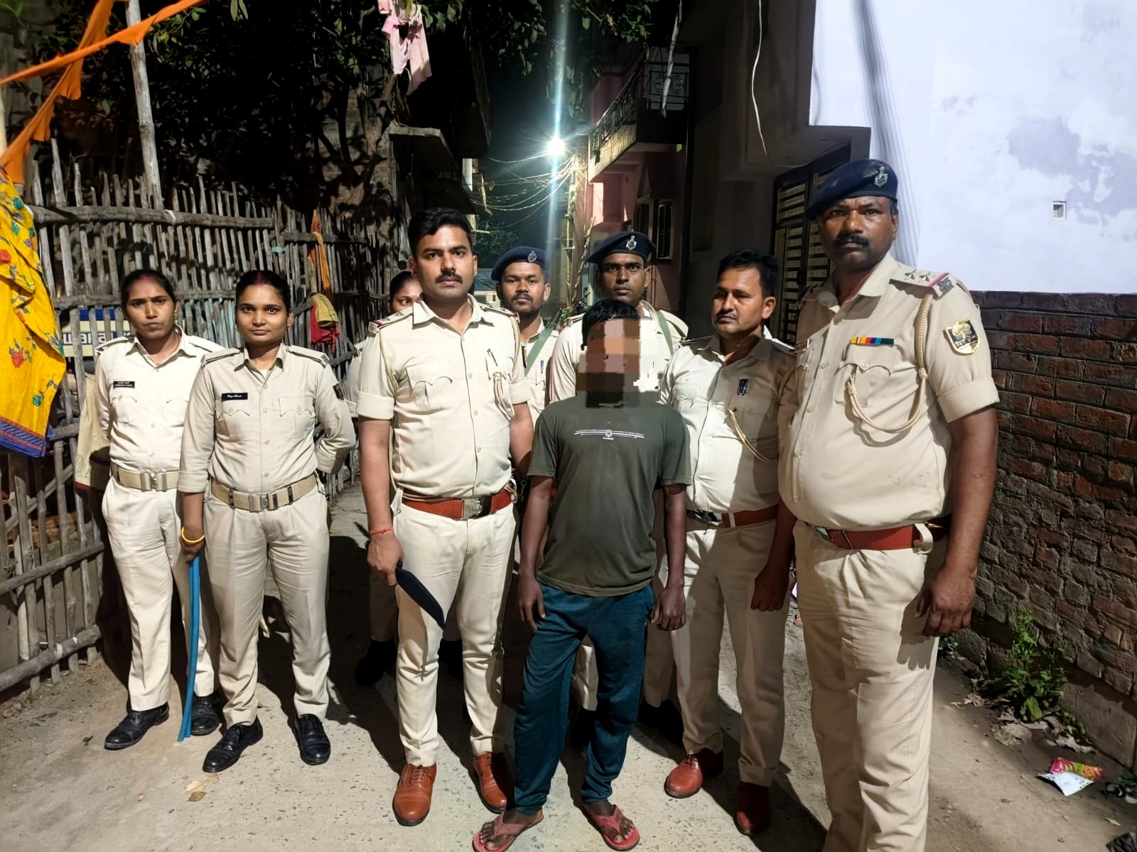 दरभंगा पुलिस का बड़ा एक्शन, 24 घंटे में 24 गिरफ्तार, कई कांडों का खुलासा
