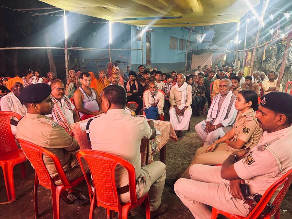 रामनवमी-चैती दुर्गा पूजा को लेकर दरभंगा पुलिस अलर्ट, DJ पर बैन रामनवमी-चैती दुर्गा पूजा को लेकर दरभंगा पुलिस अलर्ट, DJ पर बैन