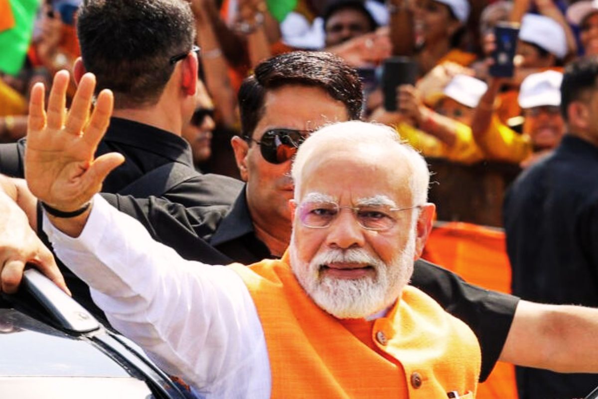 ममता बनर्जी के गढ़ भवानीपुर की गलियों में गूंजेगा ‘मोदी-मोदी’, आखिरी चरण में PM के मेगा रोड शो का प्लान ममता बनर्जी के गढ़ भवानीपुर की गलियों में गूंजेगा ‘मोदी-मोदी’, आखिरी चरण में PM के मेगा रोड शो का प्लान