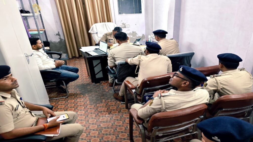 दरभंगा ट्रैफिक अपडेट: सड़क दुर्घटना केस में 24 घंटे में IRAD एंट्री अनिवार्य, पुलिस सख्त दरभंगा ट्रैफिक अपडेट: सड़क दुर्घटना केस में 24 घंटे में IRAD एंट्री अनिवार्य, पुलिस सख्त