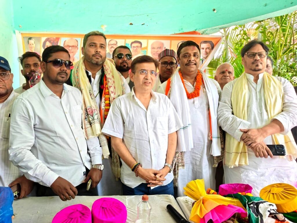 दरभंगा ग्रामीण कांग्रेस में बड़ा बदलाव: मिथिलेश चौधरी बने जिलाध्यक्ष, संगठन में नई ताकत दरभंगा ग्रामीण कांग्रेस में बड़ा बदलाव: मिथिलेश चौधरी बने जिलाध्यक्ष, संगठन में नई ताकत