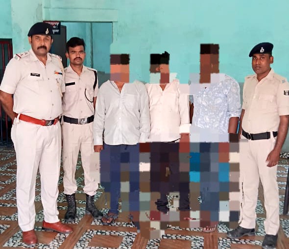 दरभंगा में पुलिस की बड़ी कार्रवाई: 14 गिरफ्तार, 11 जेल भेजे
