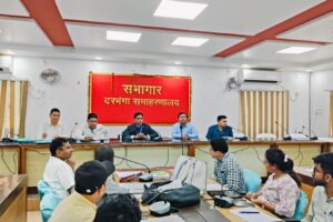 दरभंगा में LPG पर सख्ती, DM ने दिया होम डिलीवरी का आदेश