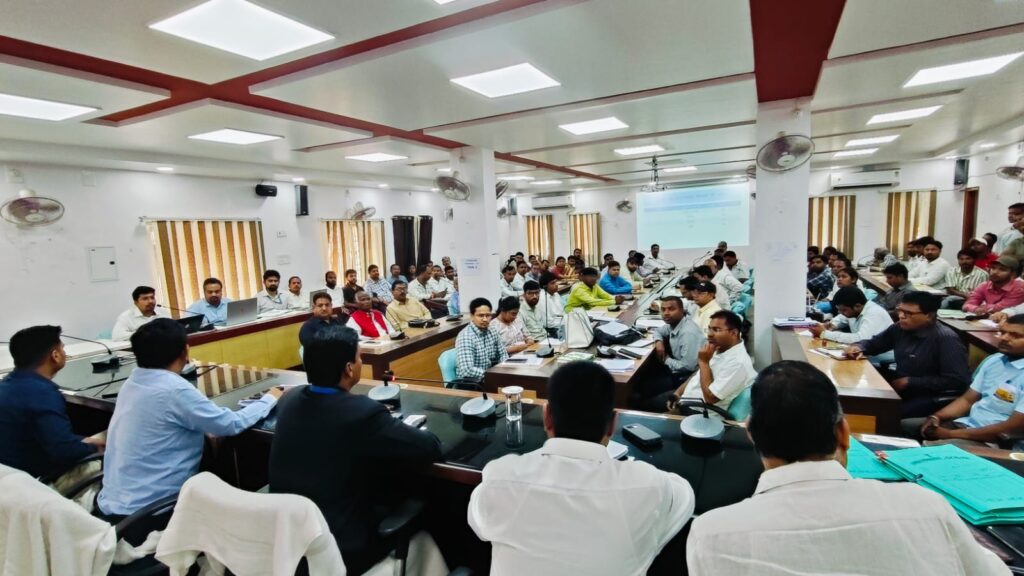 दरभंगा में LPG पर सख्ती, DM ने दिया होम डिलीवरी का आदेश दरभंगा में LPG पर सख्ती, DM ने दिया होम डिलीवरी का आदेश