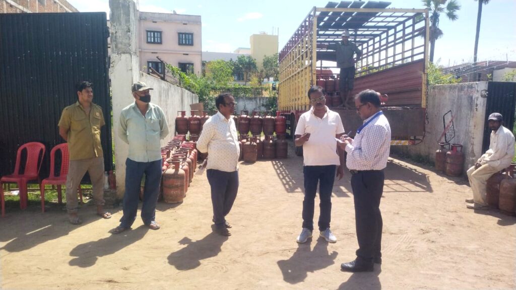 दरभंगा में LPG गैस सप्लाई पर बड़ा अपडेट, 10680 सिलेंडर वितरित, 14000 का नया टारगेट
