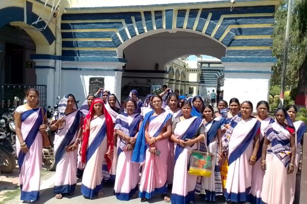 दरभंगा PHC रिश्वत कांड: आशा कार्यकर्ताओं से ₹2000 वसूली, मानदेय भुगतान रुका