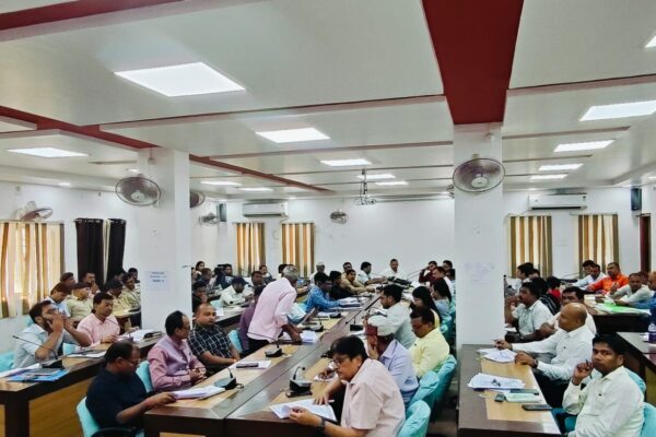 दरभंगा परीक्षा अलर्ट: 30 केंद्र, नकल पर 5 साल बैन