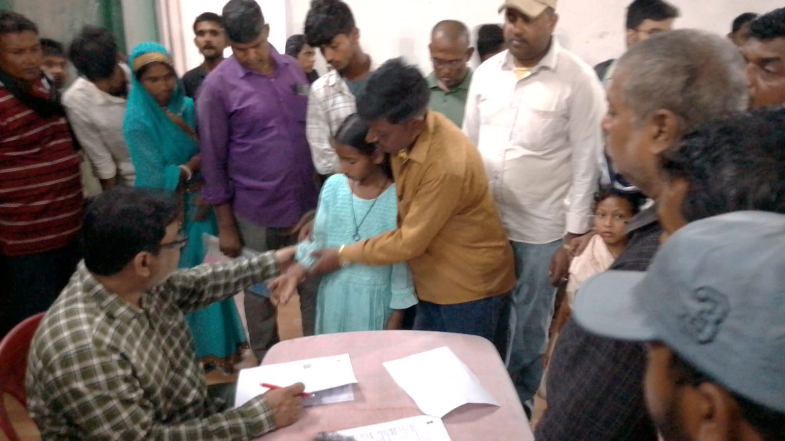 “दरभंगा दिव्यांग कैंप 2026: 110 लोगों की जांच, यूडीआईडी कार्ड अपडेट”