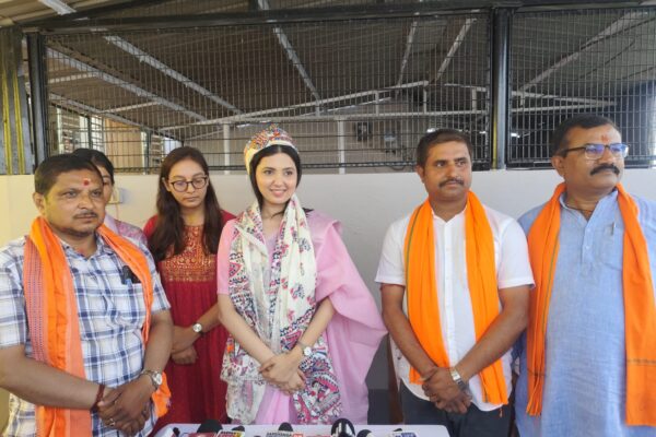 नारी शक्ति वंदन अधिनियम पर दरभंगा में प्रेस वार्ता, डॉ तिष्या श्री ने बताया ऐतिहासिक कदम