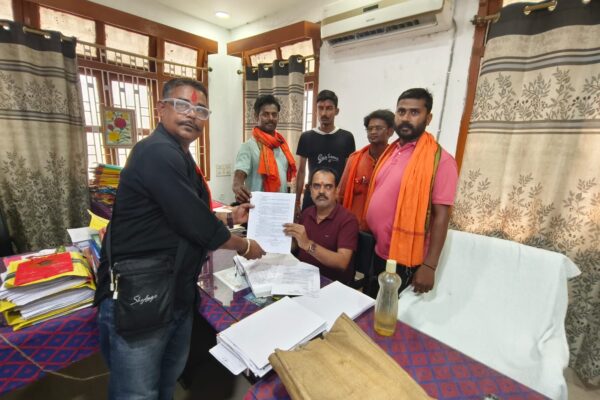दरभंगा में स्लॉटर हाउस पर विवाद मंदिर जमीन का दावा, आंदोलन की चेतावनी